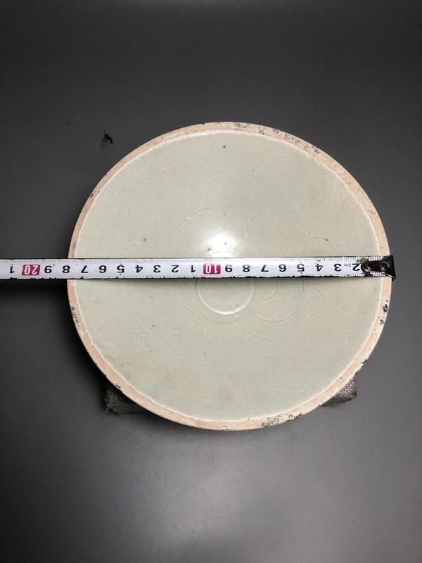 古玩陶瓷宋,景德鎮(zhèn)窯青白釉刻花斗笠碗拍賣,當前價格1800元