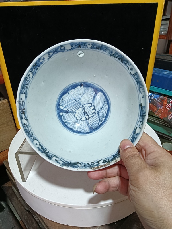 古玩陶瓷明嘉萬(wàn)青花鳳紋斗笠大碗拍賣,當(dāng)前價(jià)格2800元
