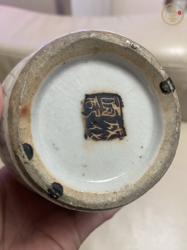 古玩陶瓷哥釉青花鐵銹釉瓶真品鑒賞圖