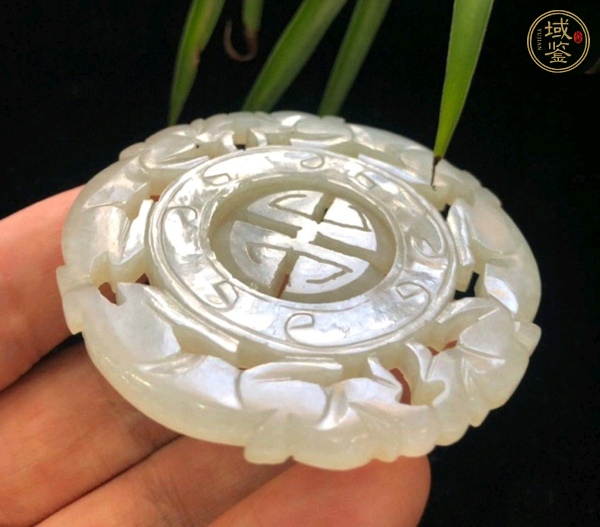 古玩玉器和田玉雕“轉(zhuǎn)芯佩”真品鑒賞圖