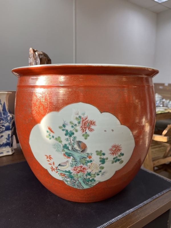 古玩陶瓷礬紅描金開窗花鳥紋卷缸拍賣,當前價格35000元