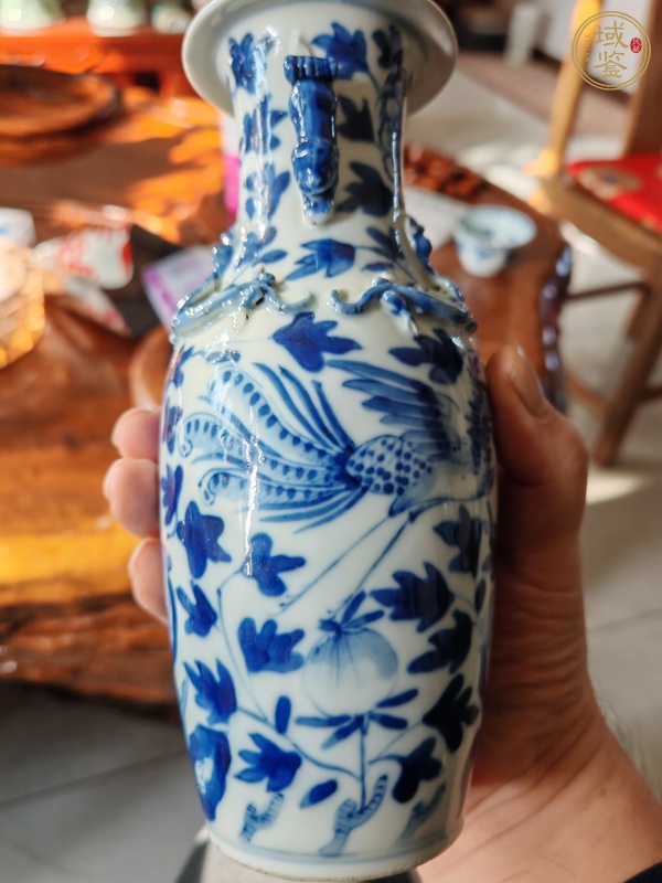 古玩陶瓷青花瓶真品鑒賞圖