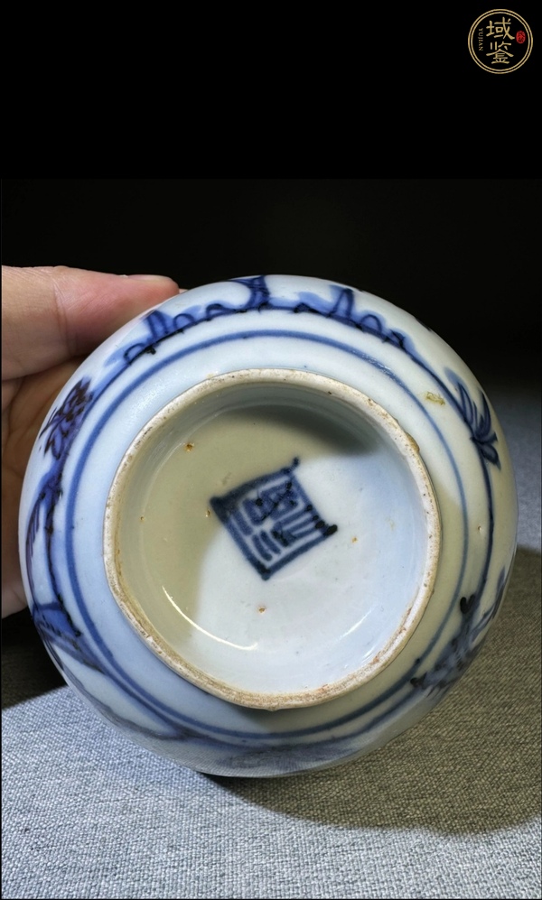 古玩陶瓷青花歲寒三友圖茶碗真品鑒賞圖