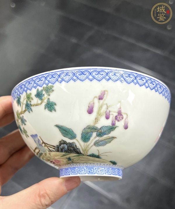 古玩陶瓷琺瑯彩花鳥紋碗真品鑒賞圖