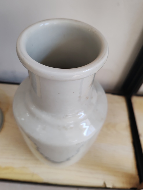 古玩陶瓷粉彩花卉紋棒槌瓶拍賣,當前價格500元