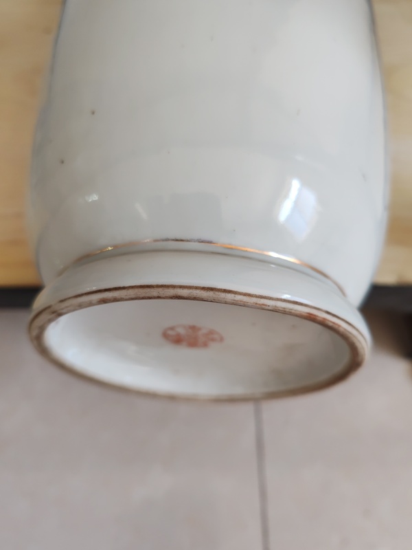 古玩陶瓷粉彩花卉紋棒槌瓶拍賣,當前價格500元