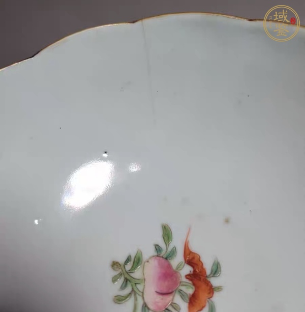 古玩陶瓷粉彩福壽紋花口碗真品鑒賞圖