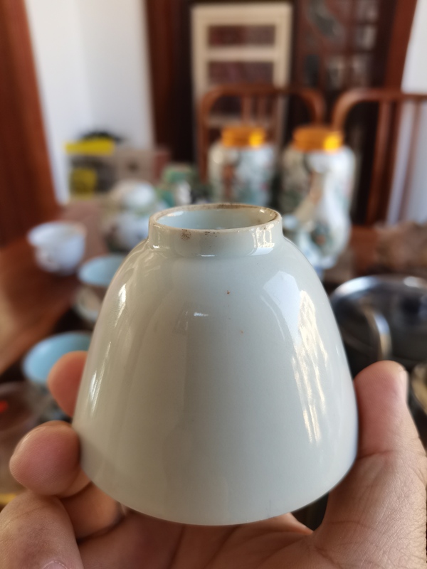 古玩陶瓷民國 彩繪蘆燕圖杯拍賣，當前價格900元
