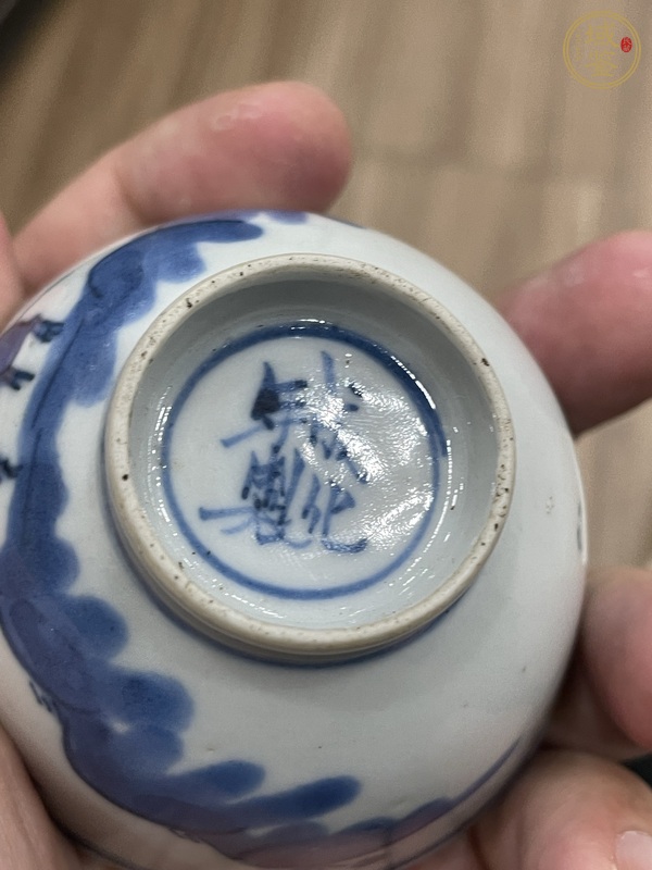 古玩陶瓷青花牧童騎牛圖杯真品鑒賞圖