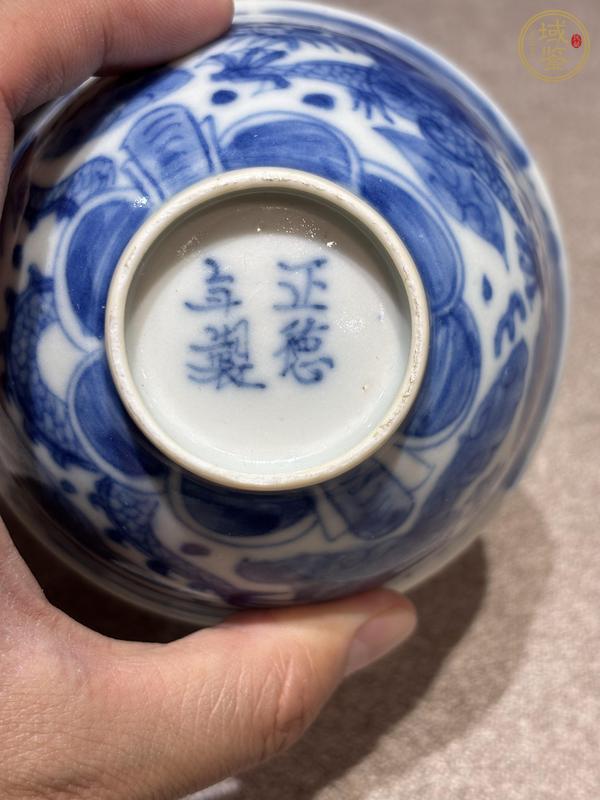 古玩陶瓷青花雙龍戲珠紋茶圓真品鑒賞圖