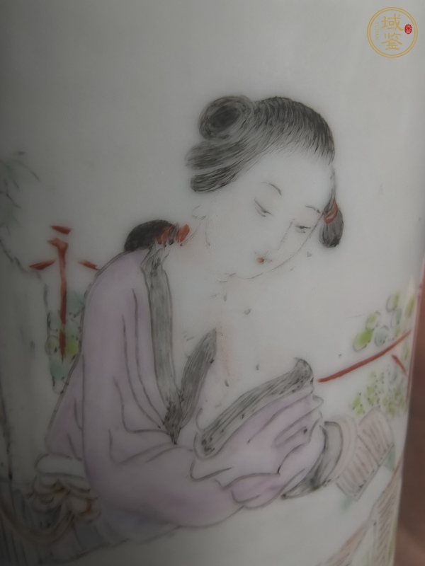 古玩陶瓷光緒淺絳彩筆筒真品鑒賞圖