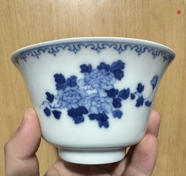 古玩陶瓷清光緒 青花折枝花卉紋蓋碗身真品鑒賞圖