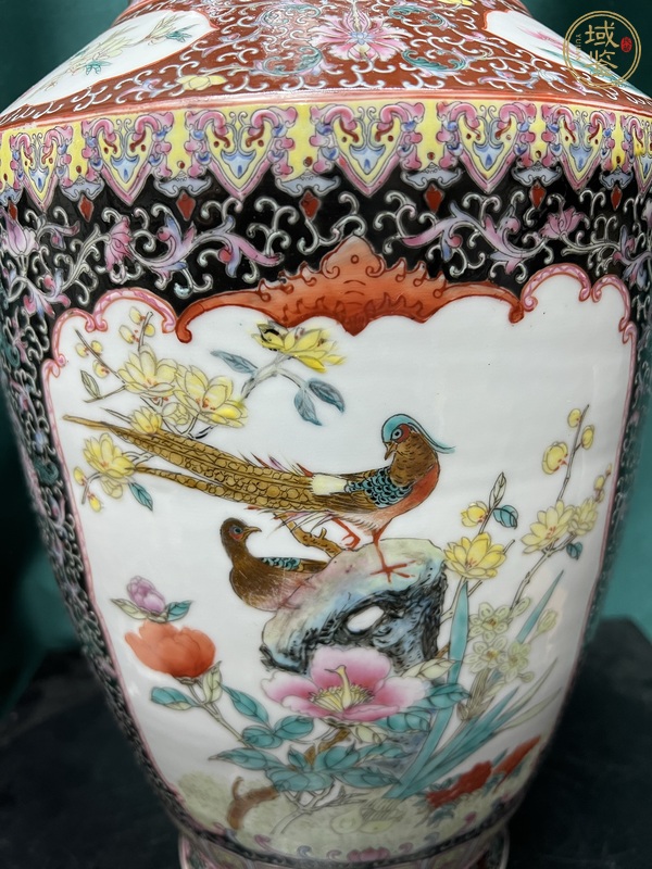 古玩陶瓷花鳥紋粉彩瓶真品鑒賞圖