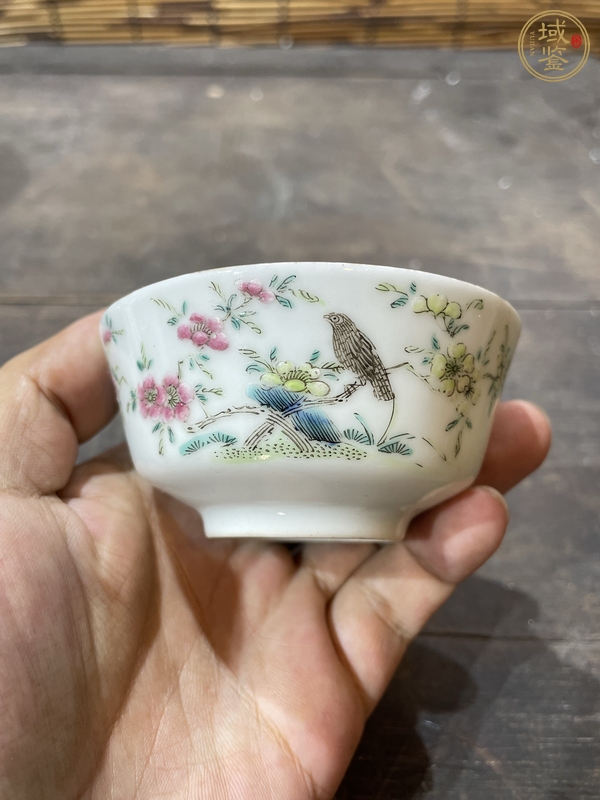 古玩陶瓷花鳥紋粉彩茶圓真品鑒賞圖