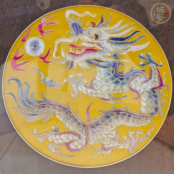 古玩雜項(xiàng)龍紋繡片真品鑒賞圖