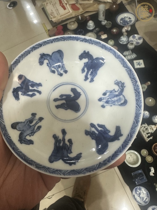 古玩陶瓷青花馬盤真品鑒賞圖