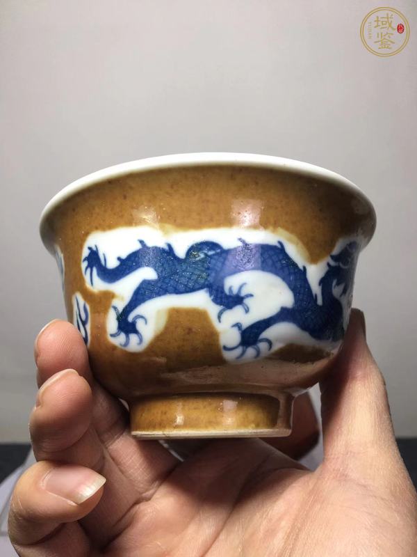 古玩陶瓷龍紋杯真品鑒賞圖