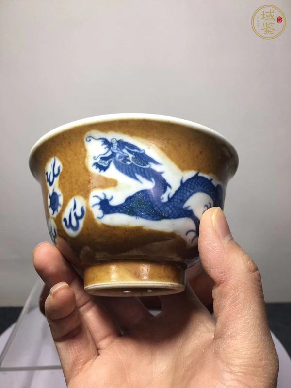 古玩陶瓷龍紋杯真品鑒賞圖