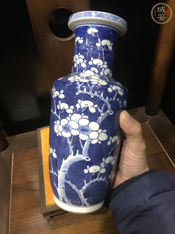 古玩陶瓷青花留白冰梅紋棒槌瓶真品鑒賞圖