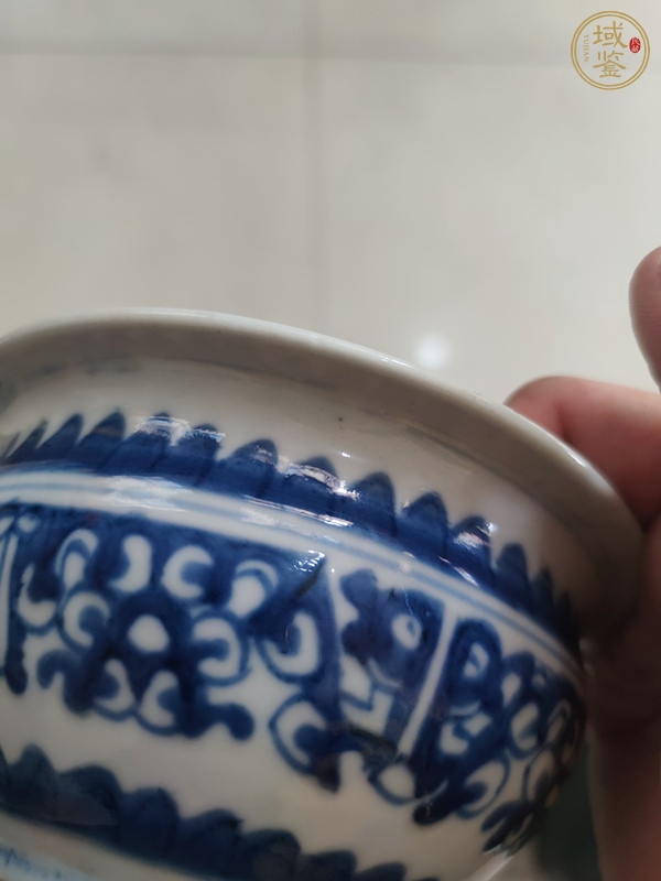 古玩陶瓷青花夔龍紋香爐真品鑒賞圖