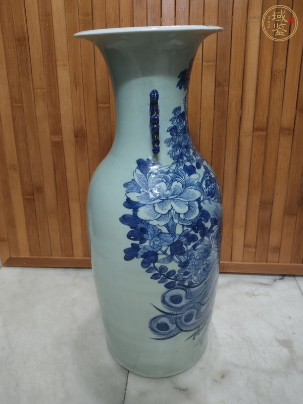 古玩陶瓷花鳥紋青花瓶真品鑒賞圖