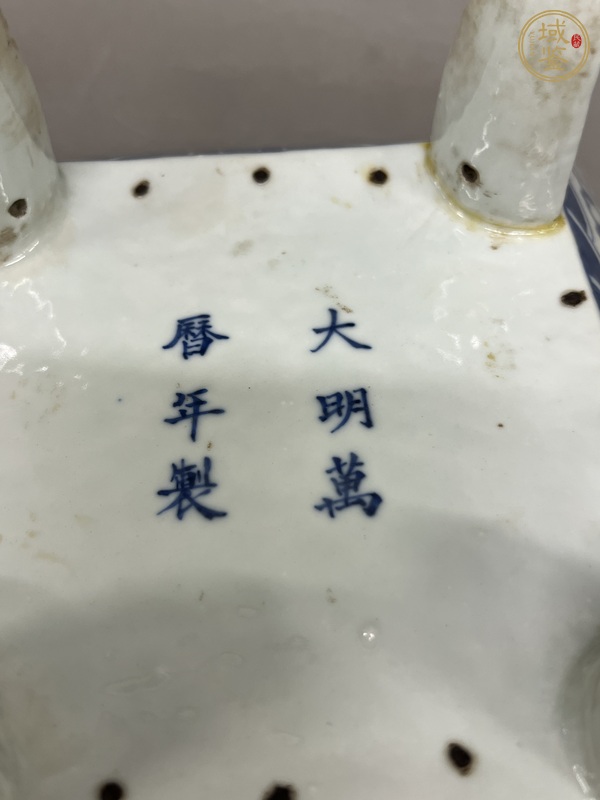 古玩陶瓷清末青花云龍趕珠紋香爐真品鑒賞圖