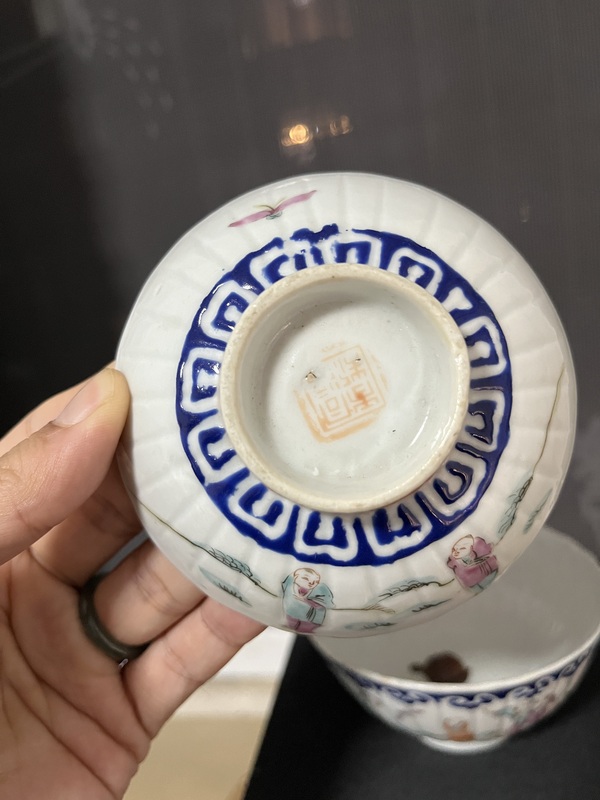 古玩陶瓷粉彩人物故事瓜棱蓋碗拍賣(mài),當(dāng)前價(jià)格1500元