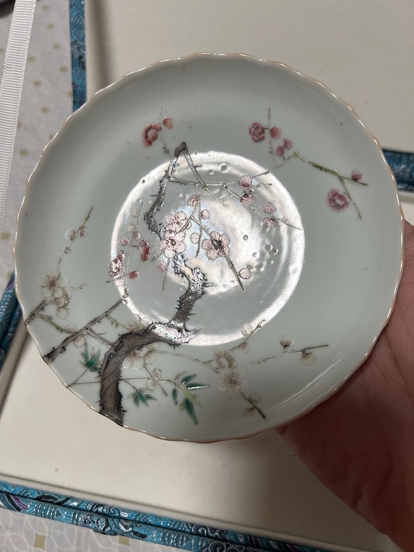 古玩陶瓷粉彩梅花紋花口盤拍賣,當前價格20000元