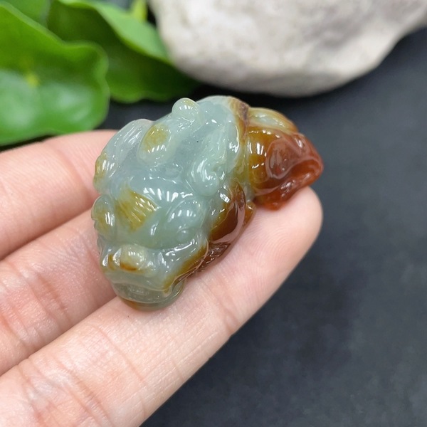 古玩玉器77天然翡翠雕刻貔貅掛件,拍賣,當前價格350元