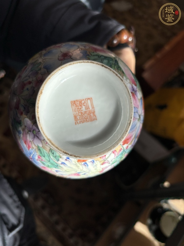 古玩陶瓷百花不落地粉彩葫蘆瓶真品鑒賞圖