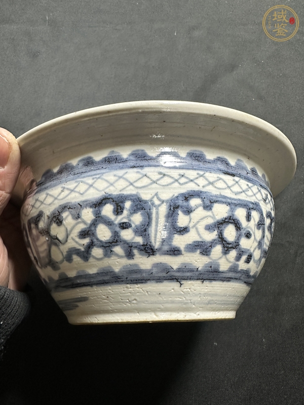 古玩陶瓷青花香爐真品鑒賞圖