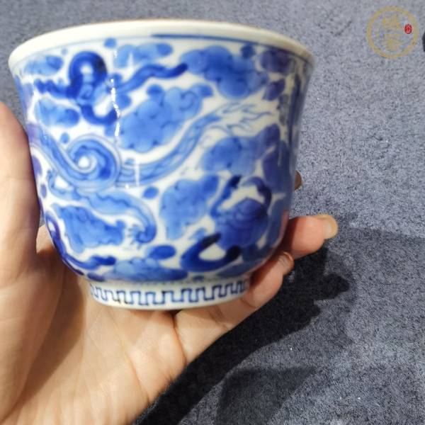 古玩陶瓷青花杯真品鑒賞圖