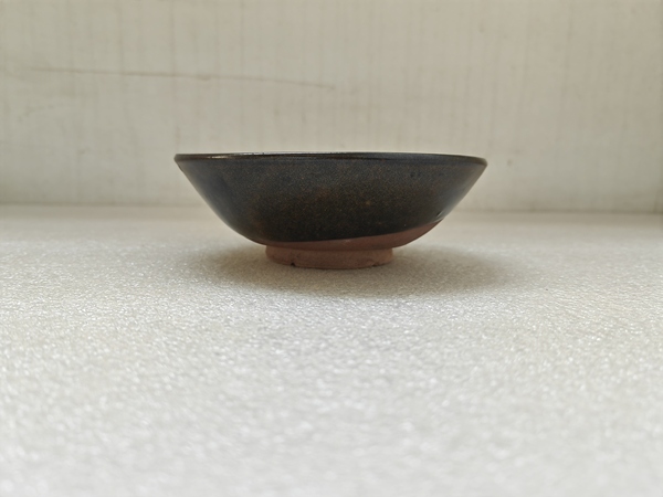 古玩陶瓷磁州窯茶葉末釉茶碗拍賣,當前價格450元