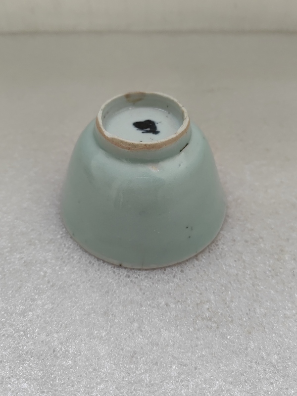 古玩陶瓷豆青釉仰鐘杯拍賣,當前價格550元
