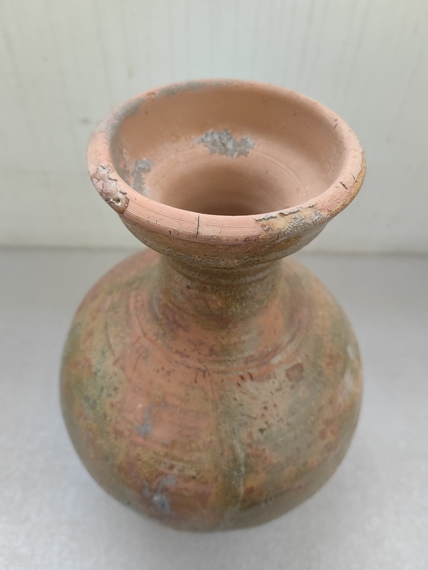古玩陶瓷黃綠釉盤口瓶拍賣,當前價格3500元