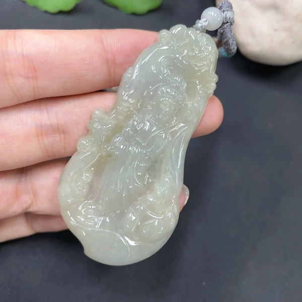 古玩玉器86天然翡翠掛件拍賣,當前價格350元