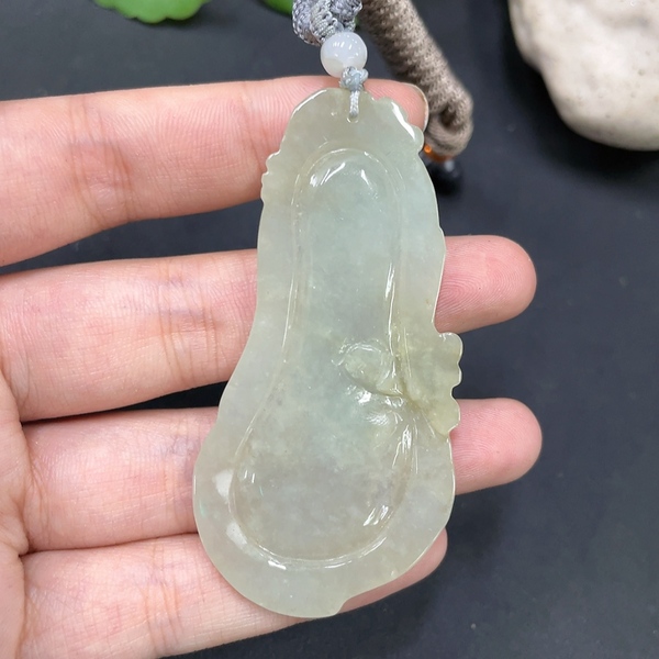 古玩玉器86天然翡翠掛件拍賣,當前價格350元