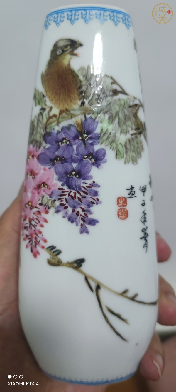 古玩陶瓷粉彩花鳥紋三角花插真品鑒賞圖