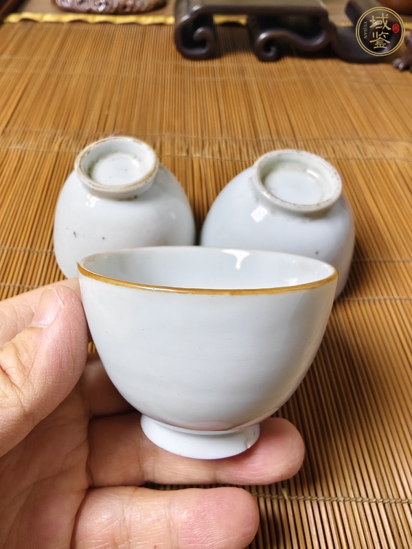 古玩陶瓷白釉仰鐘杯真品鑒賞圖