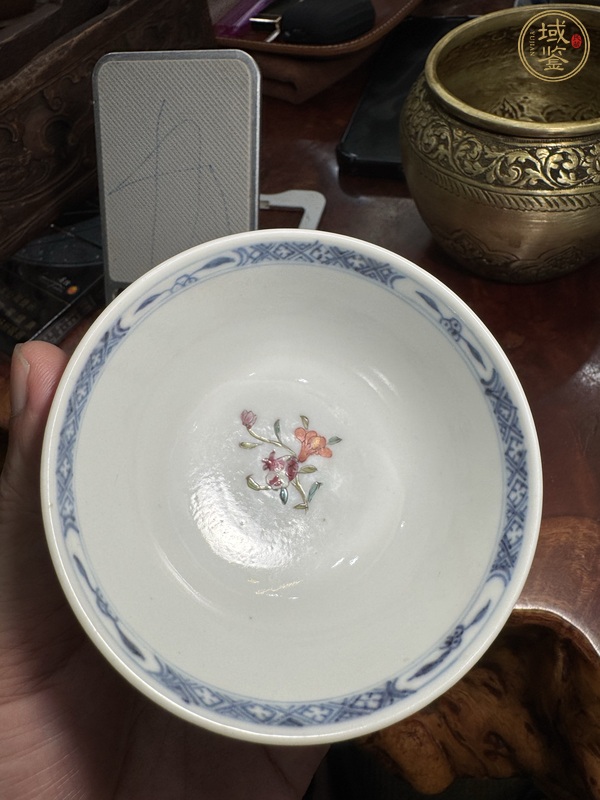 古玩陶瓷青花加彩碗真品鑒賞圖