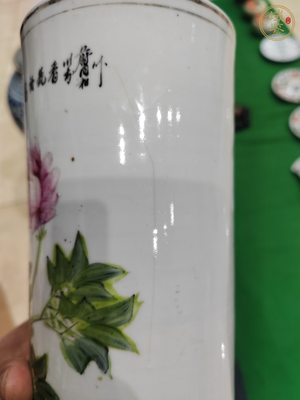 古玩陶瓷淺降彩富貴牡丹帽筒真品鑒賞圖