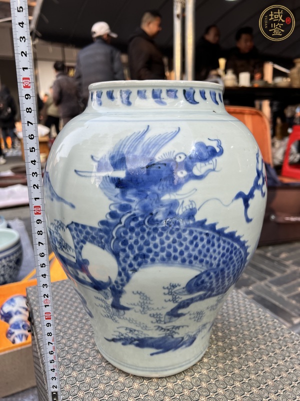 古玩陶瓷芭蕉麒麟紋青花罐真品鑒賞圖