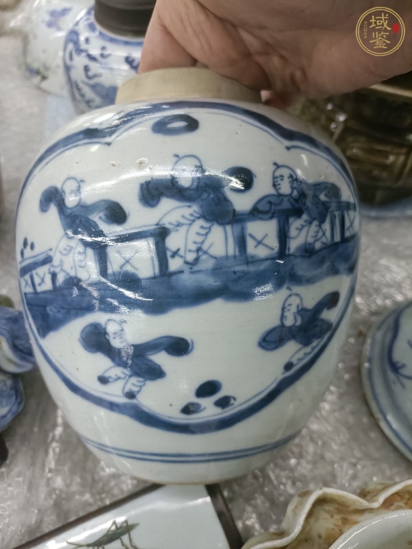 古玩陶瓷嬰戲紋青花罐真品鑒賞圖