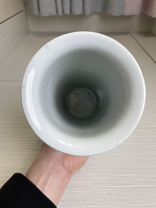 古玩陶瓷清道光 特大號(hào)青花雙龍穿花圖花觚拍賣,當(dāng)前價(jià)格4000元
