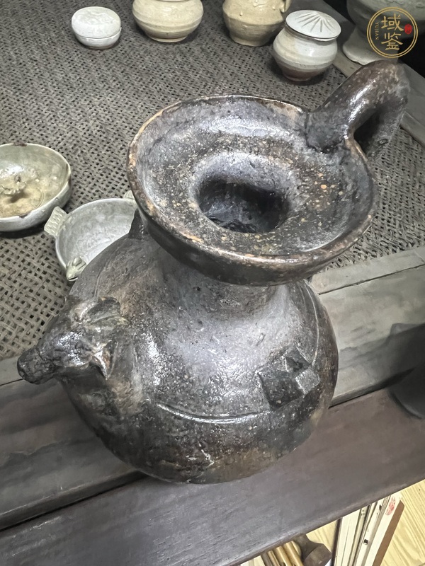 古玩陶瓷德清窯黑釉羊首壺，疑似大修真品鑒賞圖