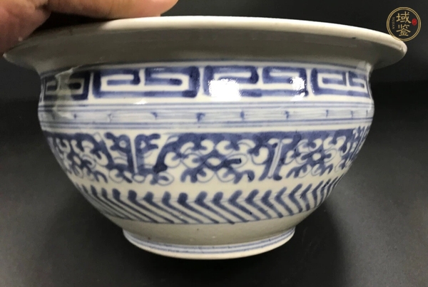 古玩陶瓷青花香爐真品鑒賞圖