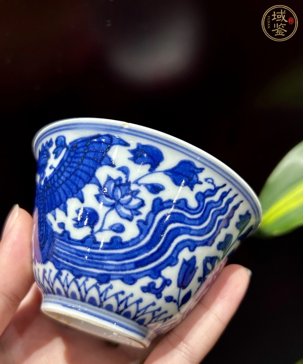 古玩陶瓷青花鳳紋仰鐘杯真品鑒賞圖