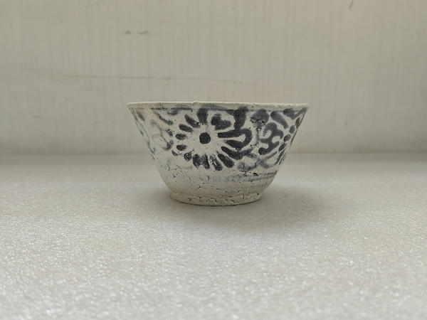 古玩陶瓷青花花卉紋茶碗拍賣,當(dāng)前價(jià)格580元