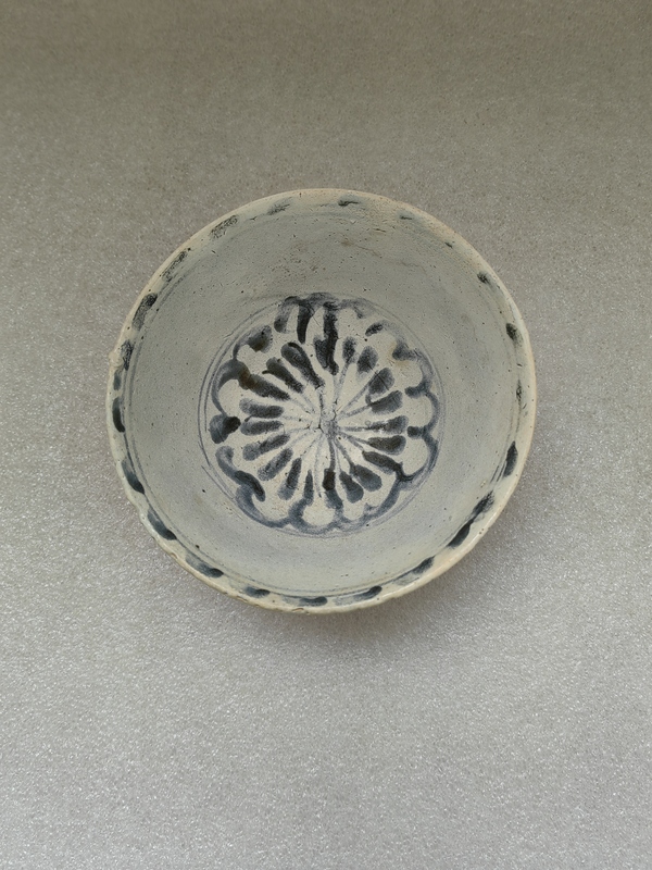 古玩陶瓷青花花卉紋茶碗拍賣,當(dāng)前價(jià)格580元