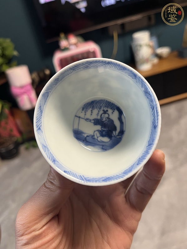 古玩陶瓷青花垂釣圖杯碟真品鑒賞圖